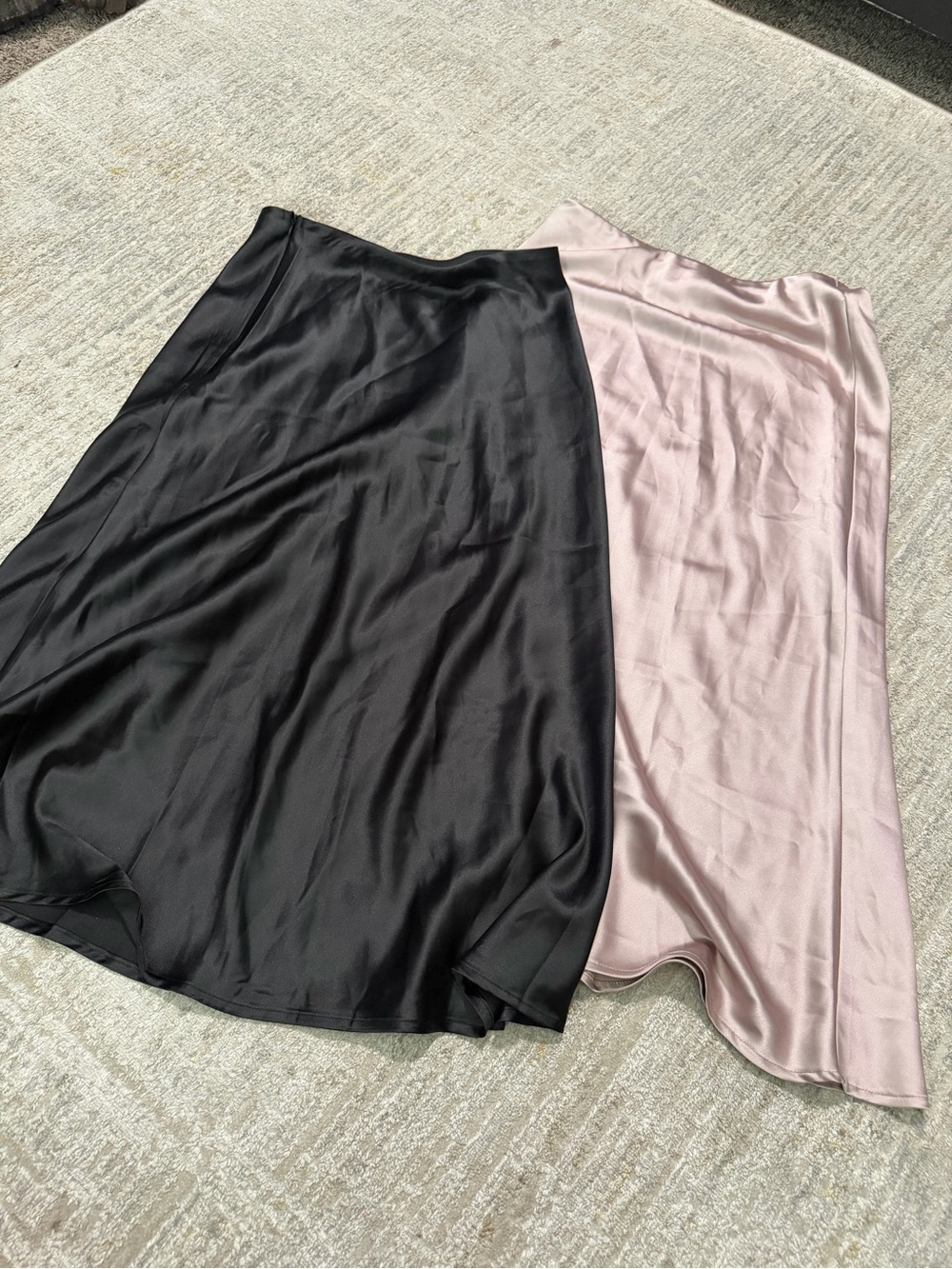 zeagoo Satin Midi Skirts in Black and Light Pink